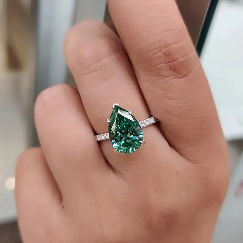 Emerald Water Drop Ring - Silver Plated