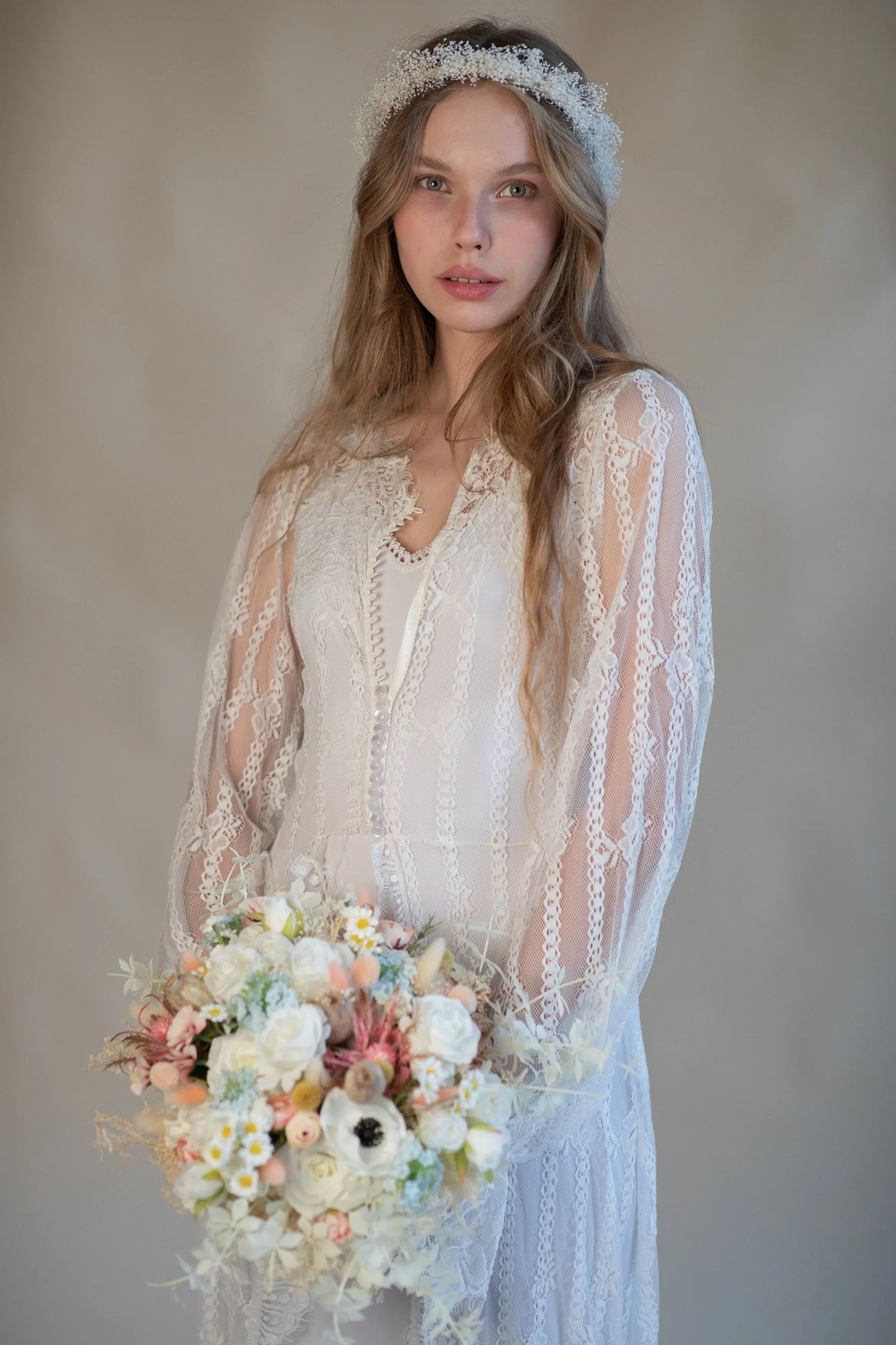 Romantic meadow wedding bouquet