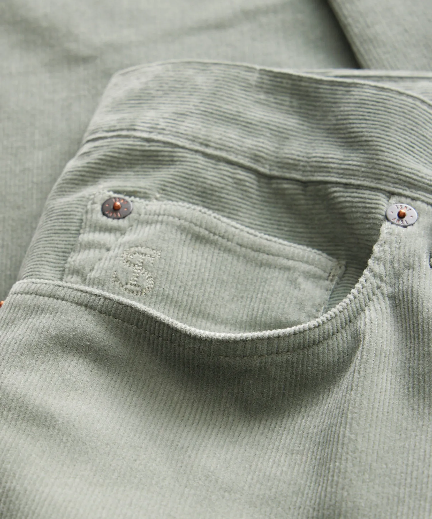 Vintage Straight Fit 5-Pocket Corduroy Pant in Soft Sage